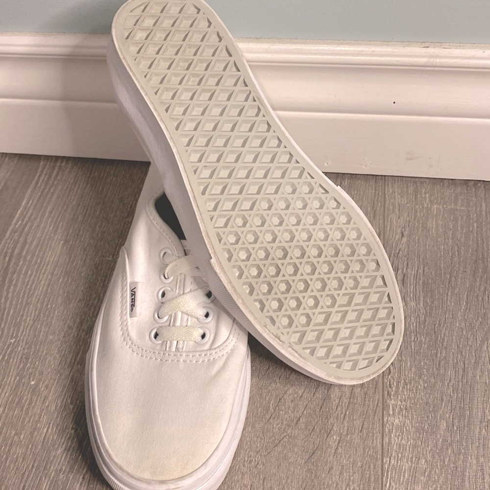 Vans - Picture 4 of 4